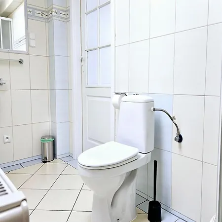 Holiday Home Near Baltic Sea And Lake Kolczewo, Cleaning Included 펜션