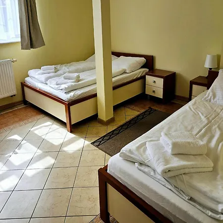 Holiday Home Near Baltic Sea And Lake Kolczewo, Cleaning Included 펜션 *