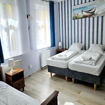 Holiday Home Near Baltic Sea And Lake Kolczewo, Cleaning Included