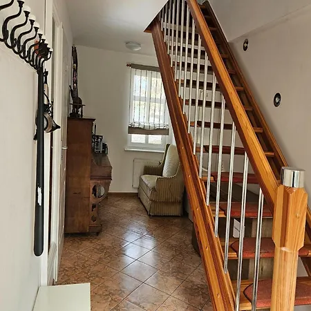 Holiday Home Near Baltic Sea And Lake Kolczewo, Cleaning Included 펜션